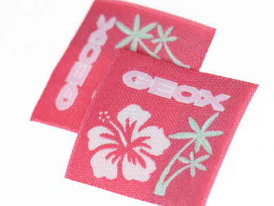 customized-decorative-woven-label